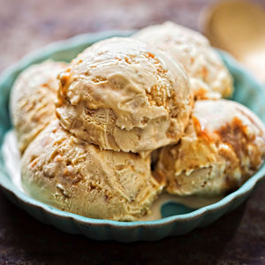 chai ice cream with caramel